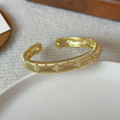 Gold Bracelets for Women, Silver Gold Stripe Bangle Bracelet Cuff Flower Shaped With Simulated Diamond Trendy Mixed Metal Open Gift for Mom Her Jewelry