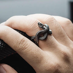 SUKKCCNO Vintage Gothic Black Snake Ring for Women Men Handmade Stainless Steel Serpent Reptile Open Rings Adjustable Animal Rings Punk Jewelry Gift