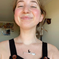 Black Cat Necklace for Women Halloween Black Cat Broom Necklace