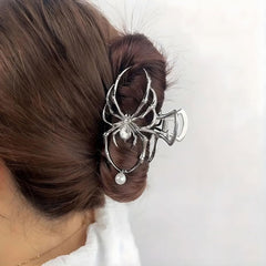 Halloween Spider Hair Clips for Women Girls, Silver Gothic Metal Hair Claw Clips With Faux Pearl Tassel - Halloween Hair Accessories Y2K Styling