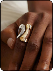 Chunky Rings For Women, Gold Silver Thumb Ring Asymmetrical Wavy Curve Ring Adjustable Non Tarnish Dainty Stainless Steel New Year Anniversary Birthday Jewelry Gift