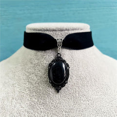 Caiguoer Halloween Necklace Gothic Jewellery Black Choker Crystal Pendant Vampire Necklace Halloween Jewellery for Women