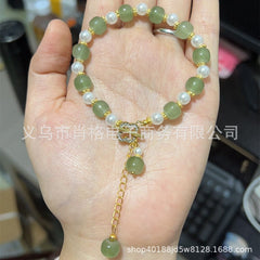 Four-leaf clover bracelet female ins niche design high-end girlfriend bracelet light luxury exquisite imitation green agate chalcedony