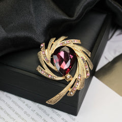 Fashion Retro Flower Pearl Diamond Brooch Versatile High-end Natural Color Alloy Brooch Clothing Pin Buckle