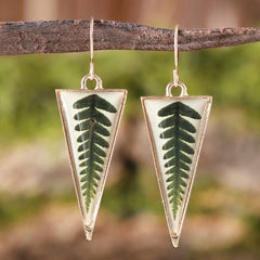 Cross-border European, American and independent stations retro new triangular Epoxy simulated leaf earrings