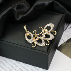 Fashion Retro Flower Pearl Diamond Brooch Versatile High-end Natural Color Alloy Brooch Clothing Pin Buckle