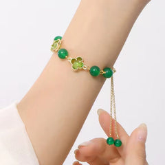 Four-leaf clover bracelet female ins niche design high-end girlfriend bracelet light luxury exquisite imitation green agate chalcedony