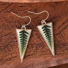 Cross-border European, American and independent stations retro new triangular Epoxy simulated leaf earrings