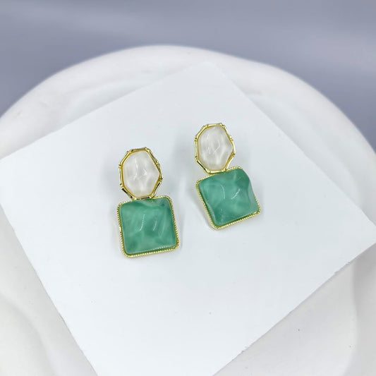 Asymmetric Rhomboid Dangle Earrings for Women Double Colored Irregular Geometric Studies Earrings for Girls Acrylic Drop Earrings Jewelry