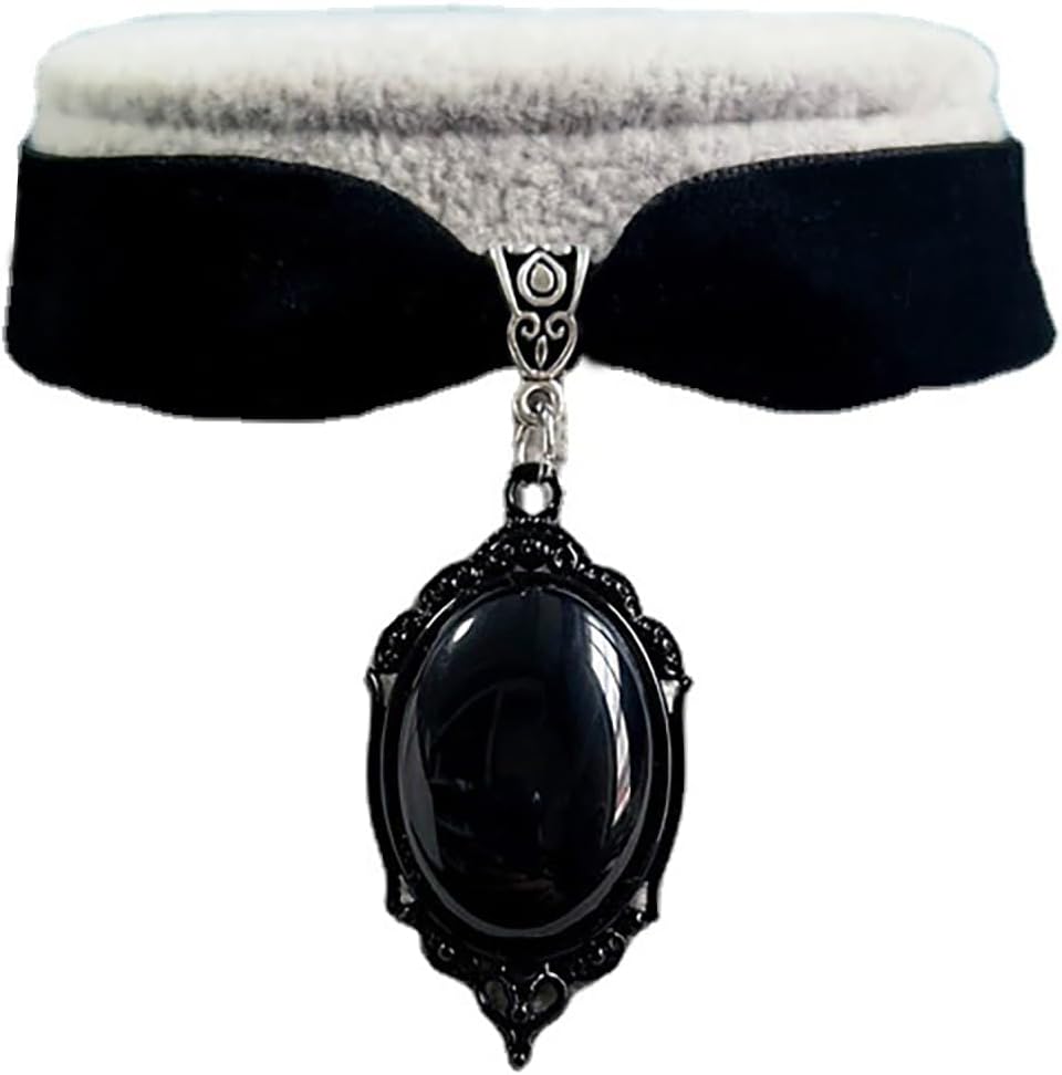 Caiguoer Halloween Necklace Gothic Jewellery Black Choker Crystal Pendant Vampire Necklace Halloween Jewellery for Women