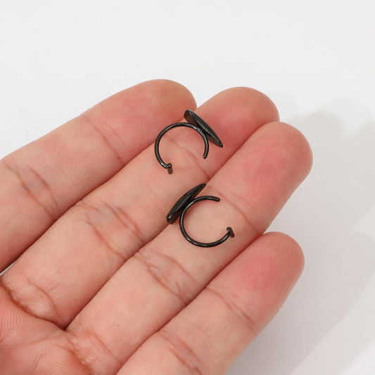 iiniim 1 Pair Unisex Stainless Steel Fake Lip Rings Clip No Piercing Jewelry