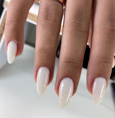 KQueenest Cat Eye Light Pink Press on Nails Medium Almond, 30 Pcs Glitter Nude Pink Fake Nails Press ons, Sparkly Acrylic Nails with UV Coating, Reusable Glue on Nails for Women Summer