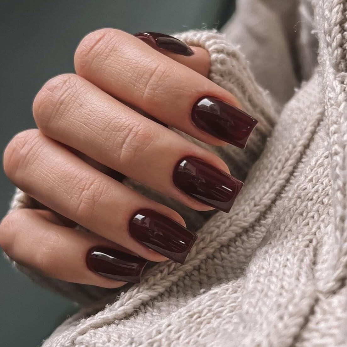 KQueenest Cat Eye Light Pink Press on Nails Medium Almond, 30 Pcs Glitter Nude Pink Fake Nails Press ons, Sparkly Acrylic Nails with UV Coating, Reusable Glue on Nails for Women Summer