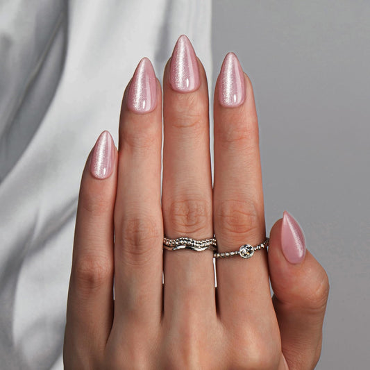 KQueenest Cat Eye Light Pink Press on Nails Medium Almond, 30 Pcs Glitter Nude Pink Fake Nails Press ons, Sparkly Acrylic Nails with UV Coating, Reusable Glue on Nails for Women Summer