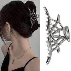 Halloween Spider Hair Clips for Women Girls, Silver Gothic Metal Hair Claw Clips With Faux Pearl Tassel - Halloween Hair Accessories Y2K Styling