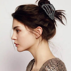 Halloween Hair Clips - Fun Black Bat Alloy Hair Claw Designs Cute Hair Accessories Strong Hold Jaw Clip Halloween Hair Claw Clips Decorations for Women Girls