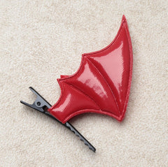 SOWAKA 1 Pair Bat Wings Hair Clips for Halloween Horror Devil Goth Ear Hairpins Hair Barrettes Accessories for Women Adults Cosplay Props Party Costume (Red)