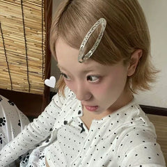 Roman court stylish design hollow flower ins silver retro oval bangs clip hairpin edge clip