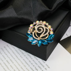 Fashion Retro Flower Pearl Diamond Brooch Versatile High-end Natural Color Alloy Brooch Clothing Pin Buckle