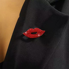 Amazon hot-selling sexy red lip brooch fashionable full diamond high-end clothing dripping corsage women's anti-light pin