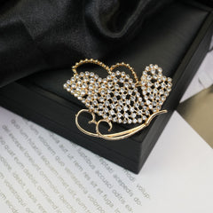 Fashion Retro Flower Pearl Diamond Brooch Versatile High-end Natural Color Alloy Brooch Clothing Pin Buckle