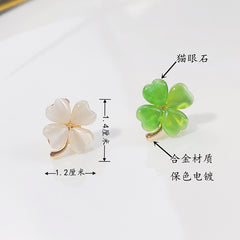New simple anti-light opal brooch female four-leaf clover pin fixed clothes accessories manufacturer spot